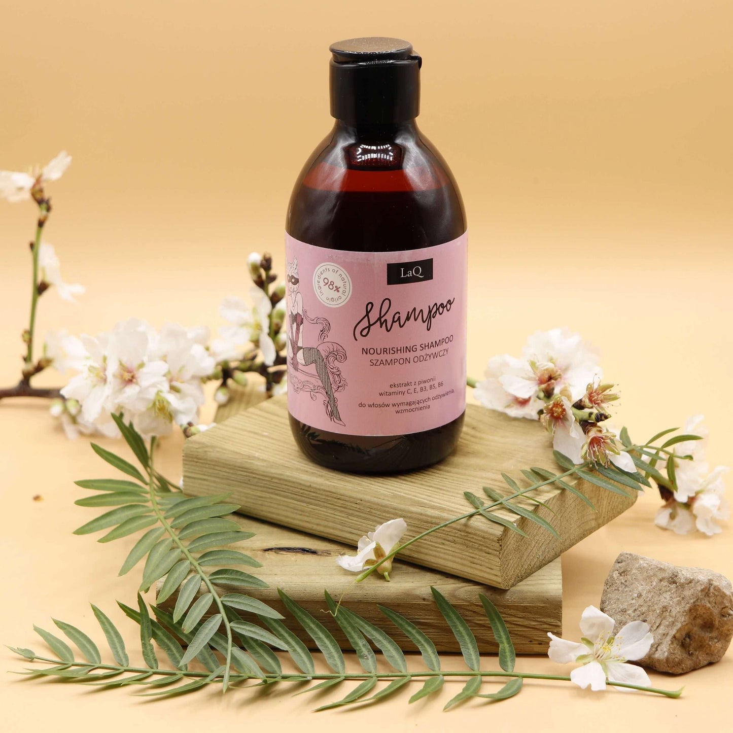 Champú con extracto de Peonía y vitaminas C, E, B3, B5 y B6