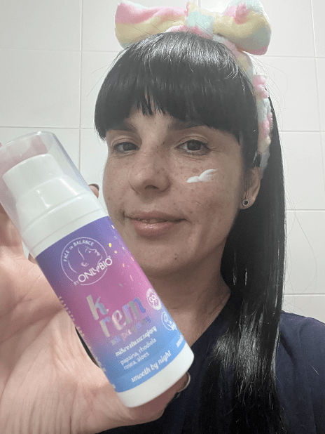 Crema de noche microexfoliante adaptogénica