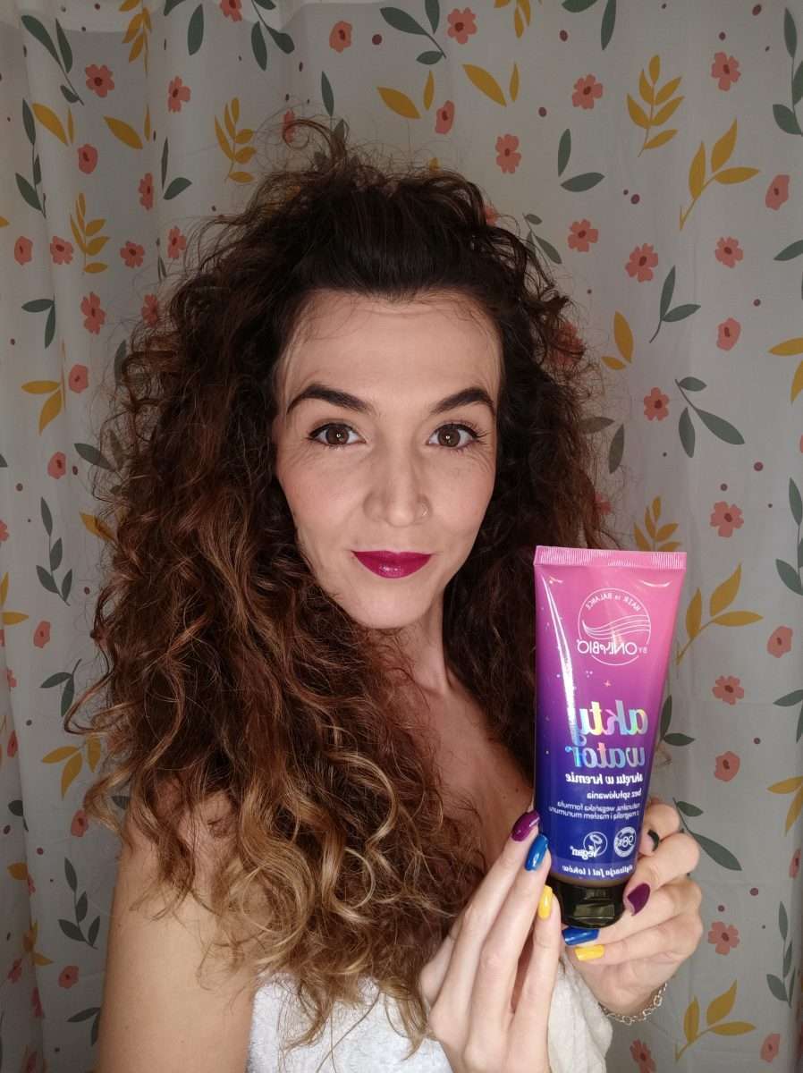 Crema activadora de rizos y ondas
