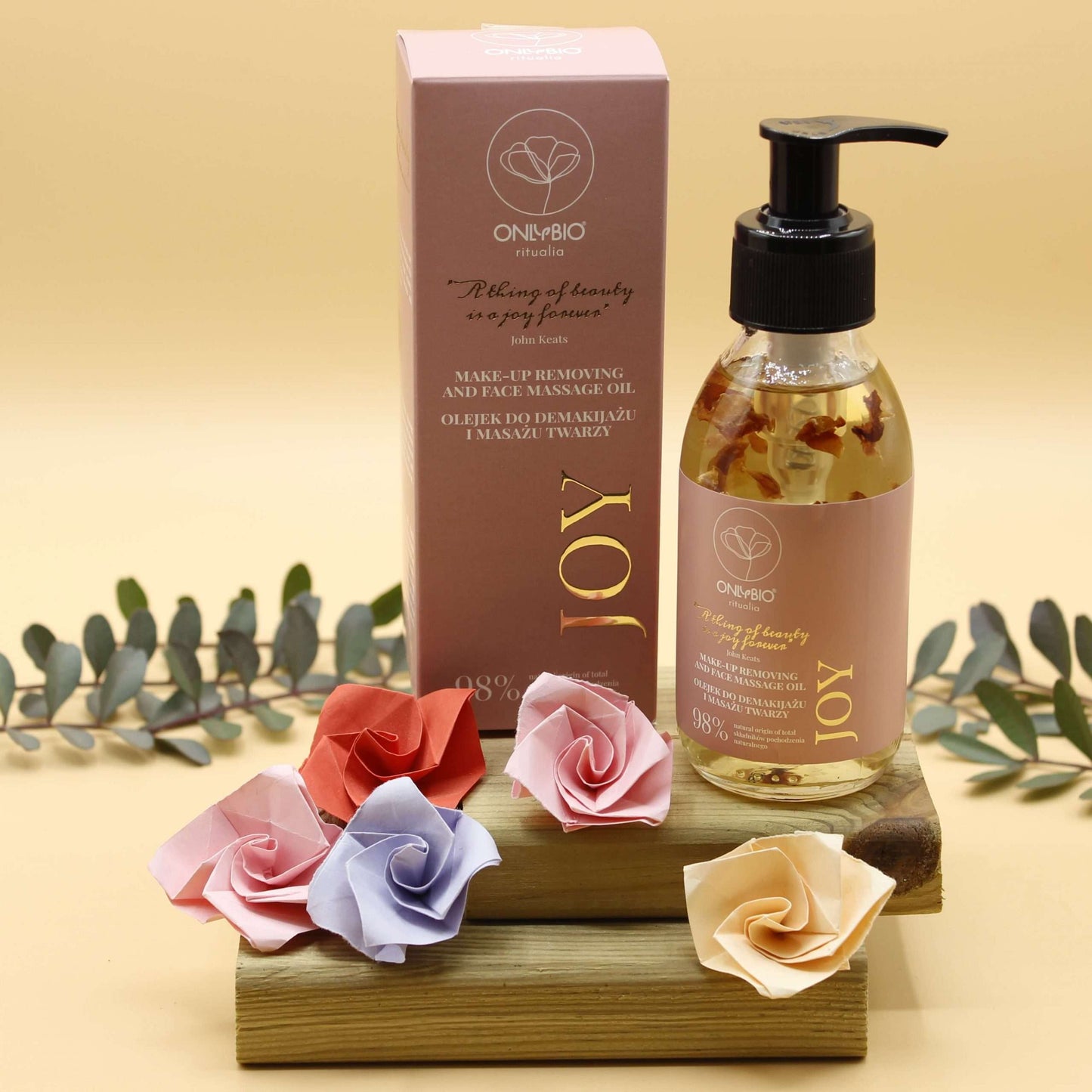Aceite desmaquillante y masaje facial