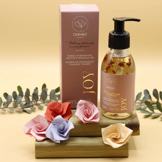 Aceite desmaquillante y masaje facial