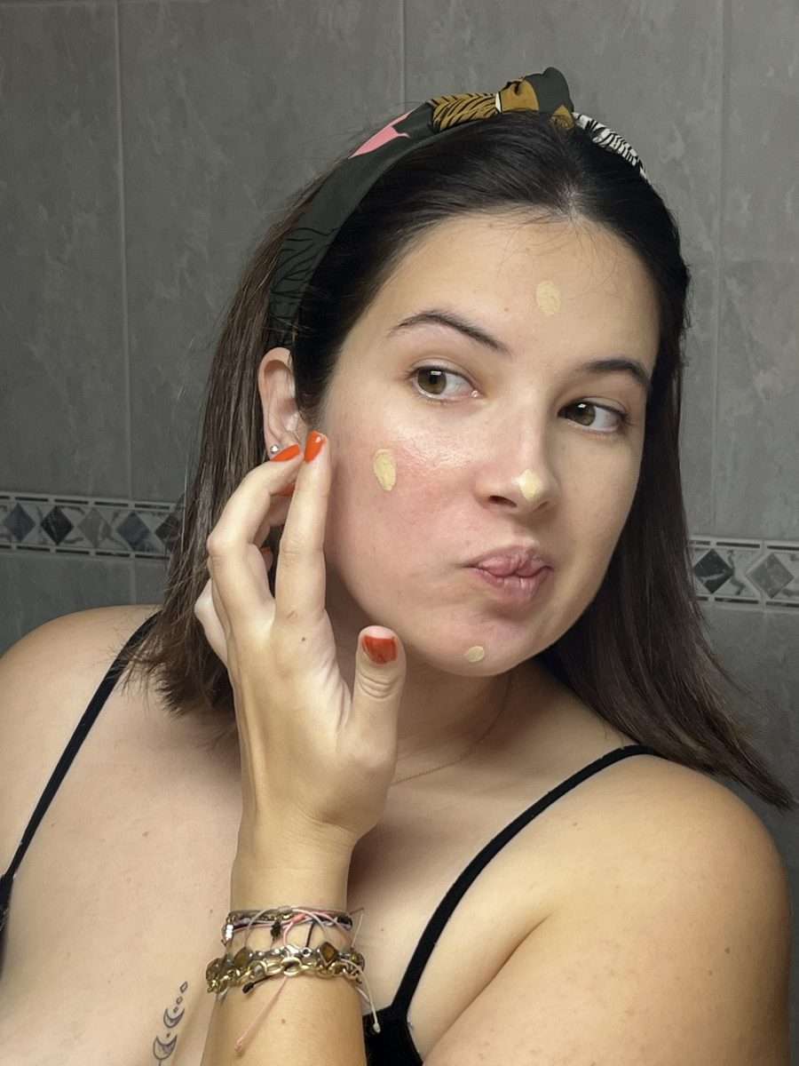 Base Maquillaje Iluminadora 03 Beige